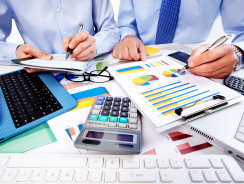 Making use of your accounting degree after college