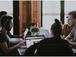 How Screen Sharing Promotes More Informed Experiences for Users